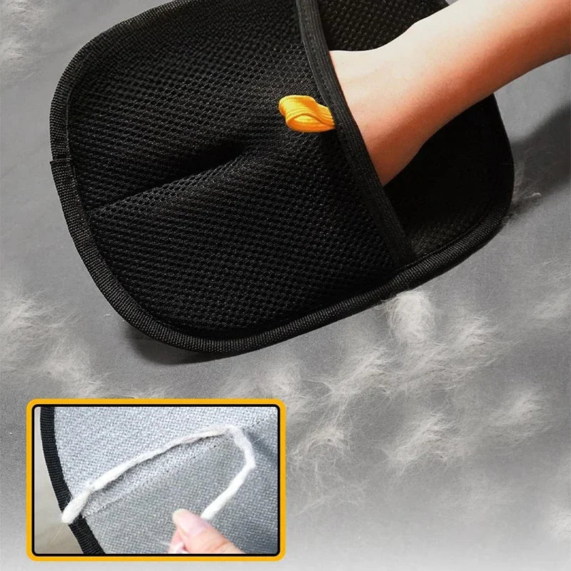 Electrostatic Pet Grooming Gloves - Effortless Hair Removal for Dogs & Cats, Perfect for Cleaning Carpets & Clothing!